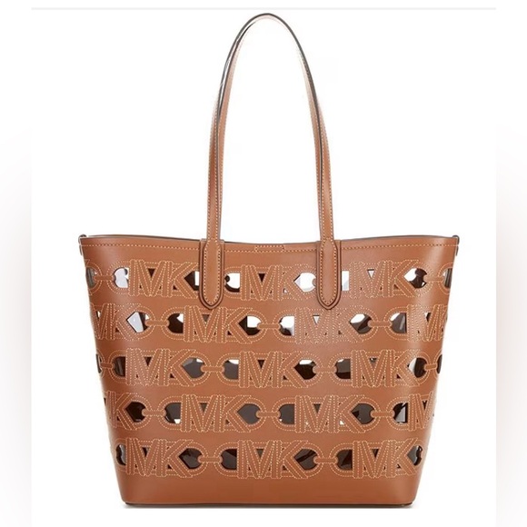 Michael Kors Eliza Large E/W Open Tote Bag, perfect for work/travel! Great size! - Picture 2 of 4